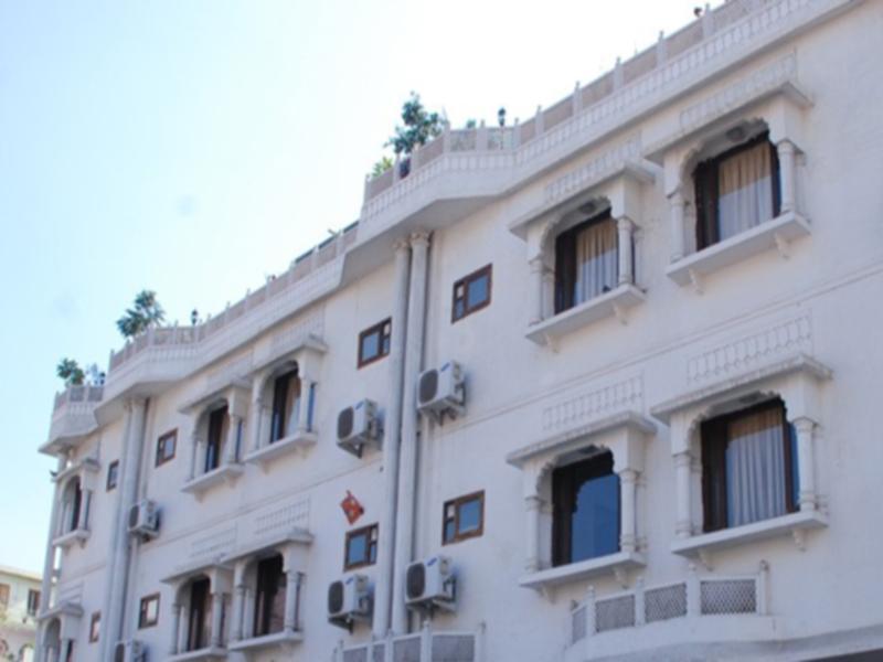Amanda Crown Jaipur Hotel Kukas Buitenkant foto